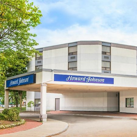 Howard Johnson By Wyndham Kitchener Conestoga מראה חיצוני תמונה