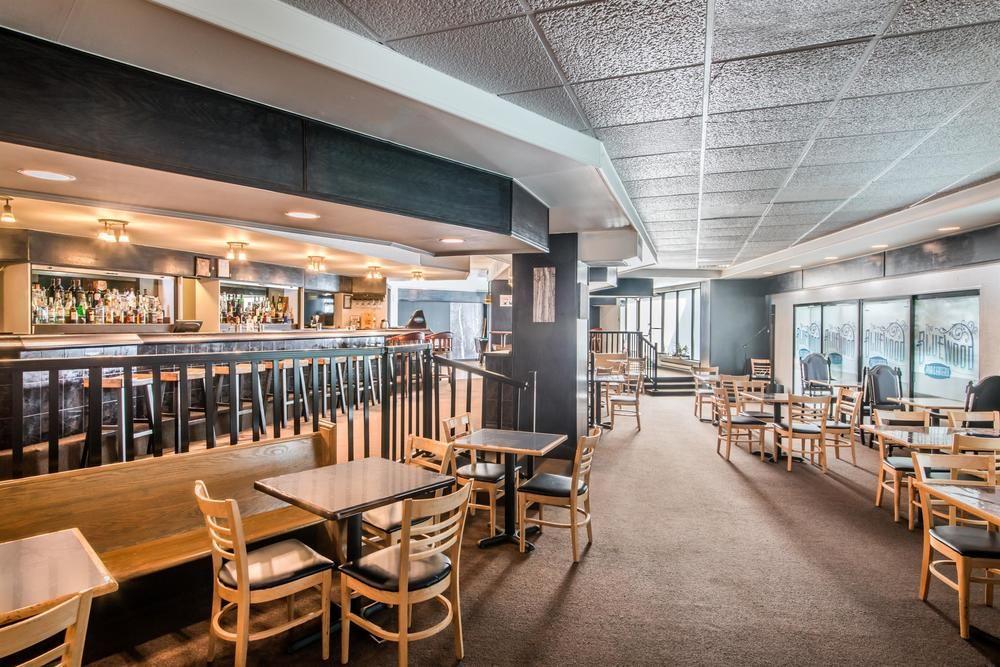 Howard Johnson By Wyndham Kitchener Conestoga מראה חיצוני תמונה